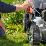 6 znakov, že potrebujete novú kosačku