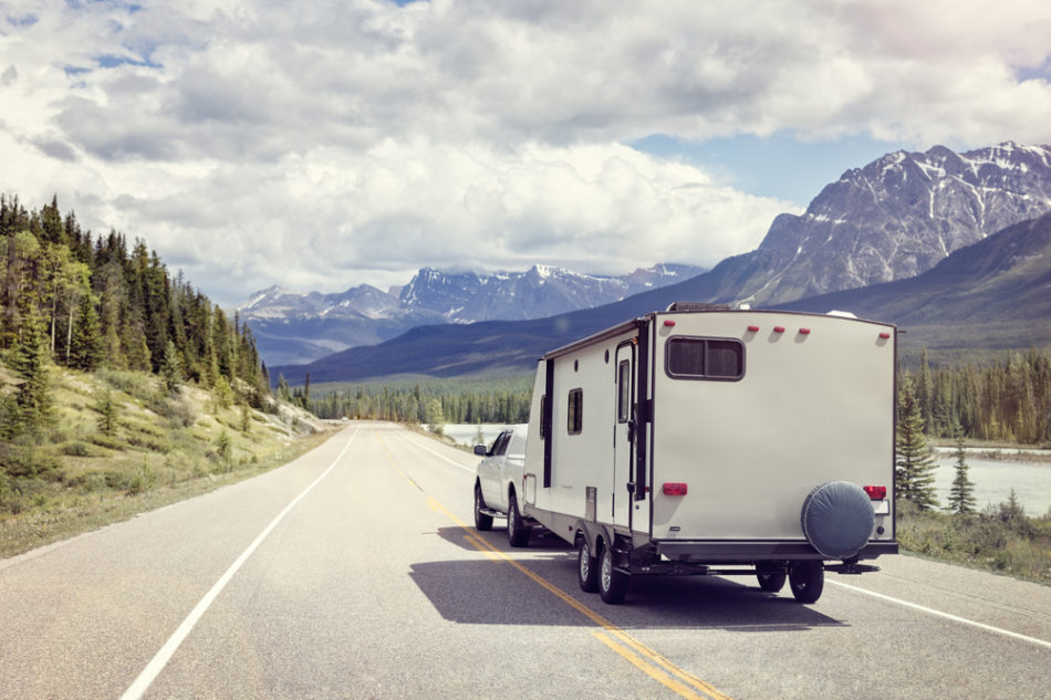 4 veci, na ktoré nezabudnúť pred odchodom na dovolenku v karavane